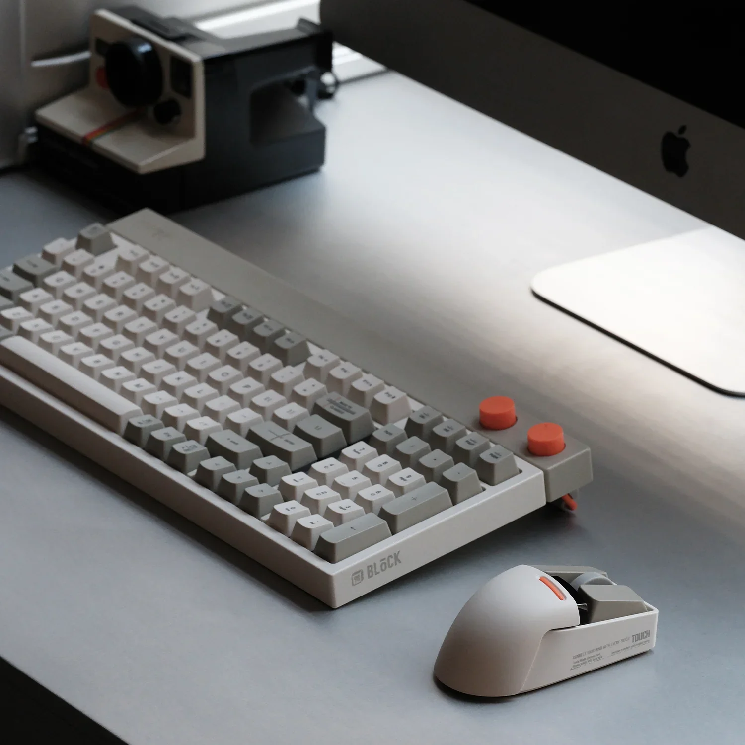 Touch PBT Wireless Mouse - Image 15