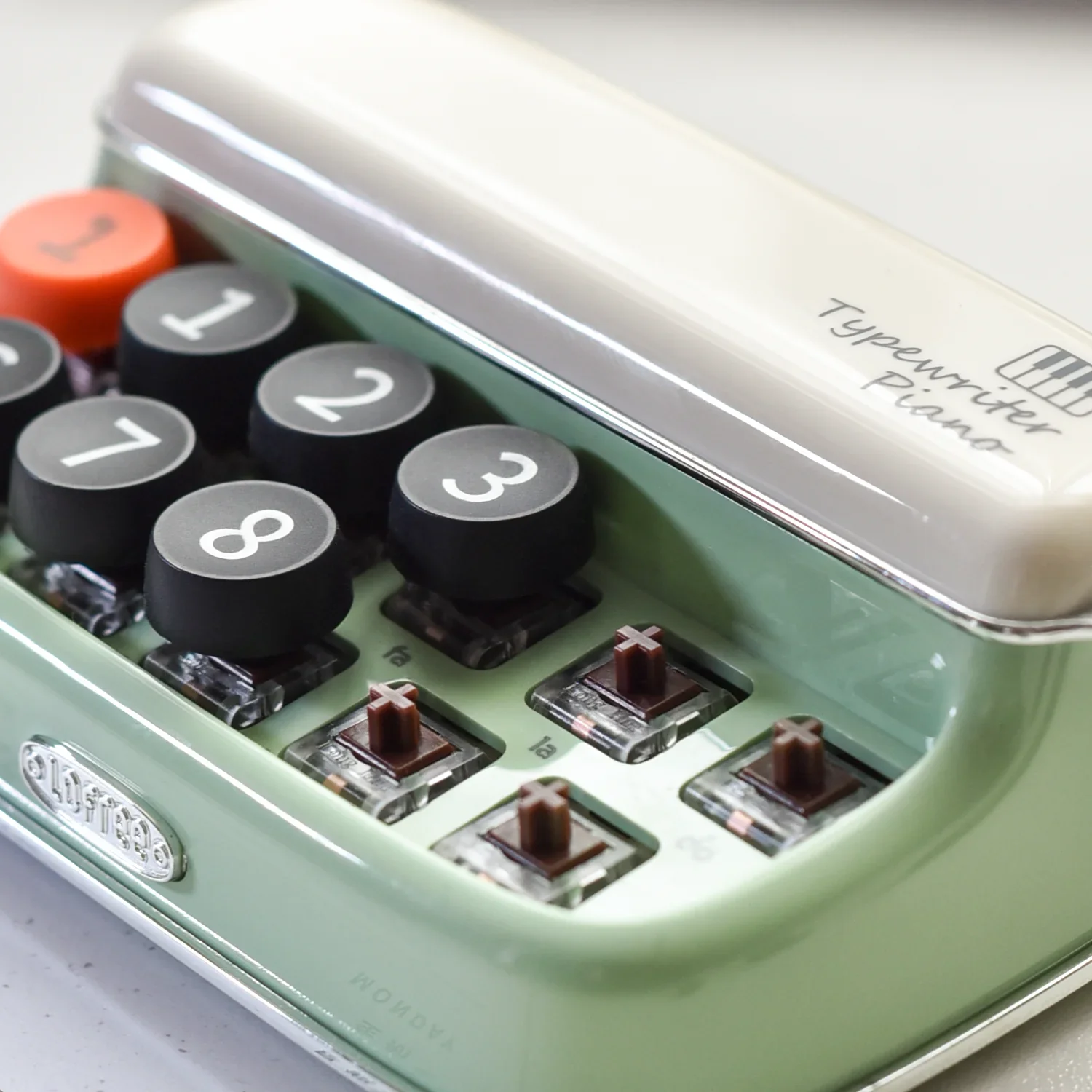 Typewriter - Image 18
